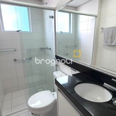 Apartamento com 52m², 1 quarto, 1 garagem, no bairro Centro em Florianópolis