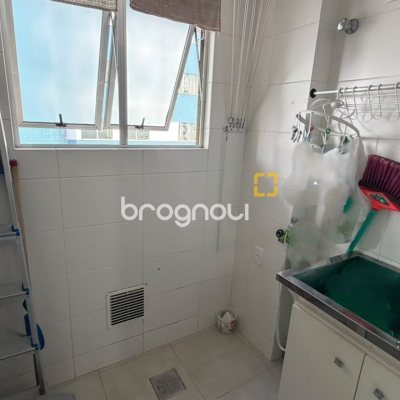 Apartamento com 52m², 1 quarto, 1 garagem, no bairro Centro em Florianópolis