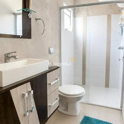 Casa com 115m², 3 quartos (sendo 1 suíte), 2 garagens, no bairro Campeche em Florianópolis