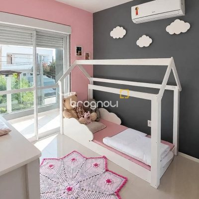 Casa com 115m², 3 quartos (sendo 1 suíte), 2 garagens, no bairro Campeche em Florianópolis