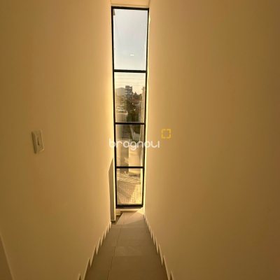 Casa com 80m², 2 quartos (sendo 2 suítes), 1 garagem, no bairro Ingleses em Florianópolis