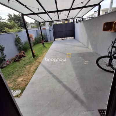 Casa com 99m², 2 quartos, 1 garagem, no bairro Rio Vermelho em Florianópolis