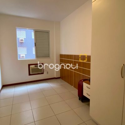Apartamento com 125m², 3 quartos (sendo 1 suíte), 1 garagem, no bairro Campinas em São José
