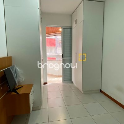 Apartamento com 125m², 3 quartos (sendo 1 suíte), 1 garagem, no bairro Campinas em São José