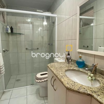 Apartamento com 125m², 3 quartos (sendo 1 suíte), 1 garagem, no bairro Campinas em São José