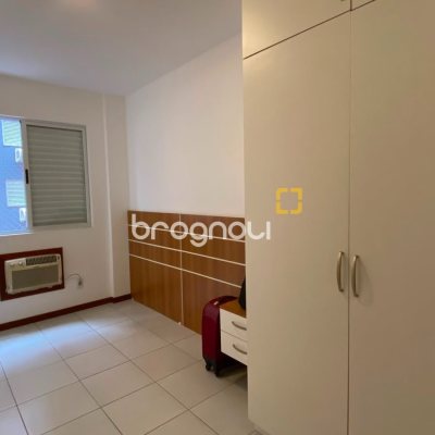 Apartamento com 125m², 3 quartos (sendo 1 suíte), 1 garagem, no bairro Campinas em São José
