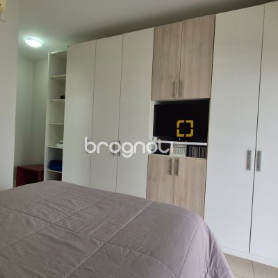 Apartamento com 117m², 2 quartos (sendo 2 suítes), 2 garagens, no bairro Jurerê em Florianópolis