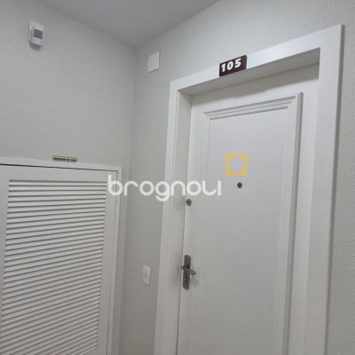 Apartamento com 117m², 2 quartos (sendo 2 suítes), 2 garagens, no bairro Jurerê em Florianópolis