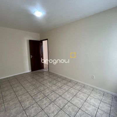 Apartamento com 65m², 2 quartos, 1 garagem, no bairro Campinas em São José