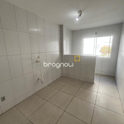 Apartamento com 65m², 2 quartos, 1 garagem, no bairro Campinas em São José
