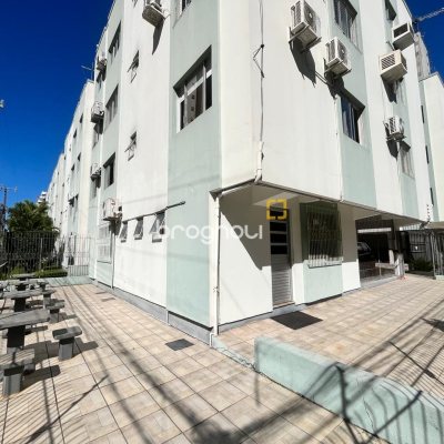 Apartamento com 65m², 2 quartos, 1 garagem, no bairro Campinas em São José