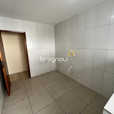 Apartamento com 65m², 2 quartos, 1 garagem, no bairro Campinas em São José
