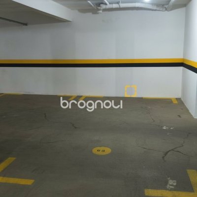 Apartamento com 112m², 4 quartos (sendo 1 suíte), 2 garagens, no bairro Jurerê Internacional em Florianópolis