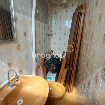 Casa com 295m², 5 quartos (sendo 3 suítes), 4 garagens, no bairro Abraão em Florianópolis