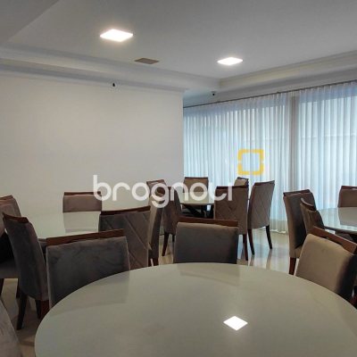 Apartamento com 100m², 3 quartos (sendo 1 suíte), 2 garagens, no bairro Pedra Branca em Palhoça