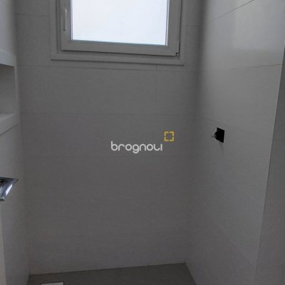 Apartamento com 100m², 3 quartos (sendo 1 suíte), 2 garagens, no bairro Pedra Branca em Palhoça