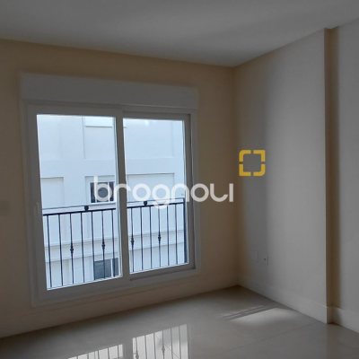 Apartamento com 100m², 3 quartos (sendo 1 suíte), 2 garagens, no bairro Pedra Branca em Palhoça