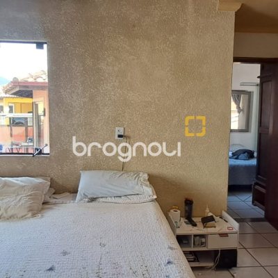 Casa com 200m², 4 quartos (sendo 1 suíte), 2 garagens, no bairro Ingleses em Florianópolis