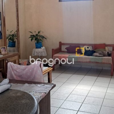 Casa com 200m², 4 quartos (sendo 1 suíte), 2 garagens, no bairro Ingleses em Florianópolis