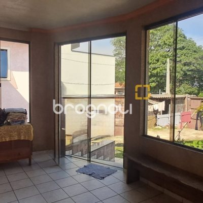 Casa com 200m², 4 quartos (sendo 1 suíte), 2 garagens, no bairro Ingleses em Florianópolis