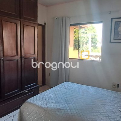 Casa com 200m², 4 quartos (sendo 1 suíte), 2 garagens, no bairro Ingleses em Florianópolis