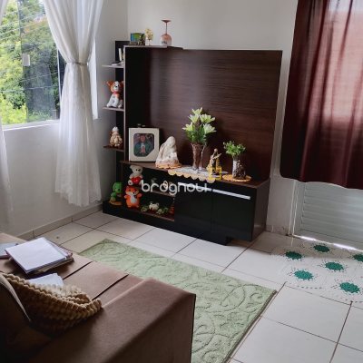 Casa com 140m², 3 quartos, 2 garagens, no bairro Centro em Santo Amaro da Imperatriz