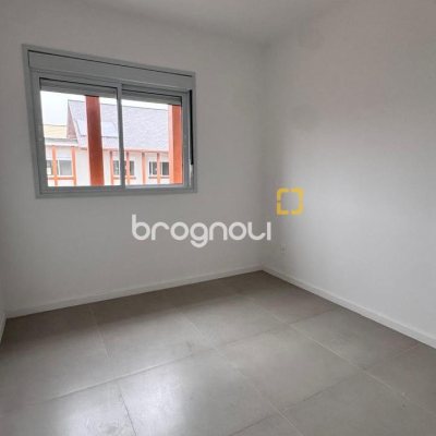 Casa de Condomínio com 86m², 3 quartos (sendo 1 suíte), 2 garagens, no bairro Morro das Pedras em Florianópolis