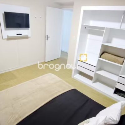 Apartamento com 38m², 1 quarto, 1 garagem, no bairro Centro em Florianópolis