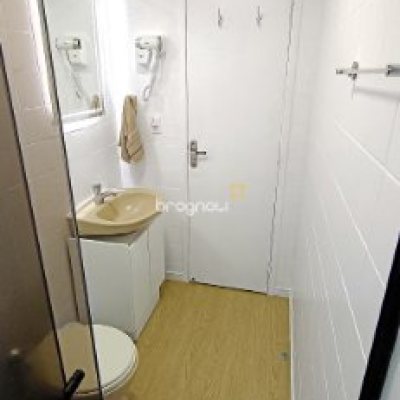 Apartamento com 38m², 1 quarto, 1 garagem, no bairro Centro em Florianópolis