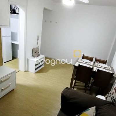 Apartamento com 38m², 1 quarto, 1 garagem, no bairro Centro em Florianópolis