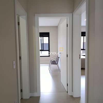 Casa de Condomínio com 163m², 3 quartos (sendo 1 suíte), 2 garagens, no bairro Deltaville em Biguaçu