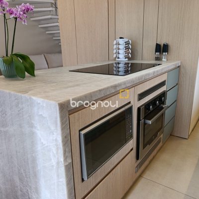 Casa de Condomínio com 163m², 3 quartos (sendo 1 suíte), 2 garagens, no bairro Deltaville em Biguaçu