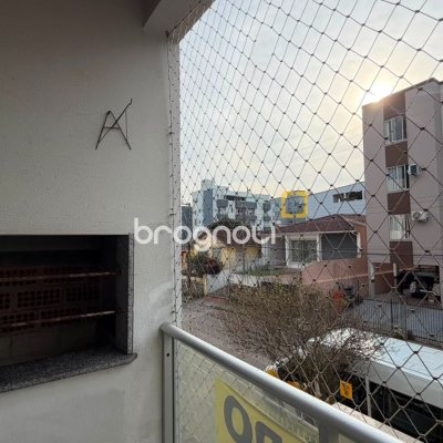 Apartamento com 60m², 2 quartos (sendo 1 suíte), 1 garagem, no bairro Estreito em Florianópolis