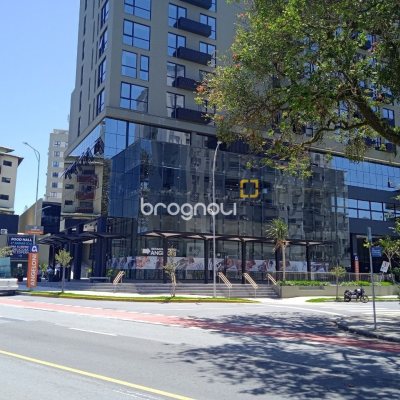 Flat com 35m², no bairro Trindade em Florianópolis