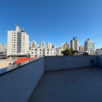 Apartamento com 122m², 2 quartos (sendo 1 suíte), 1 garagem, no bairro Campinas em São José