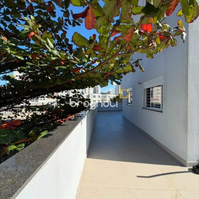 Apartamento com 122m², 2 quartos (sendo 1 suíte), 1 garagem, no bairro Campinas em São José