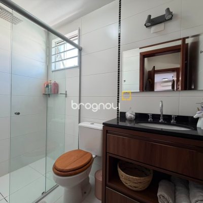Apartamento com 122m², 2 quartos (sendo 1 suíte), 1 garagem, no bairro Campinas em São José