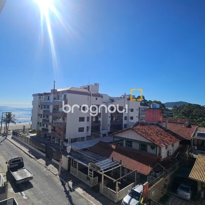 Apartamento com 41m², 1 quarto, 1 garagem, no bairro Canasvieiras em Florianópolis