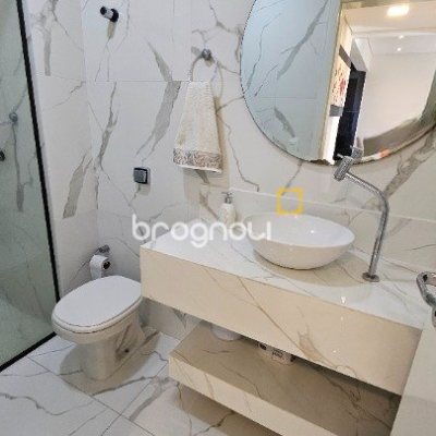 Apartamento com 41m², 1 quarto, 1 garagem, no bairro Canasvieiras em Florianópolis