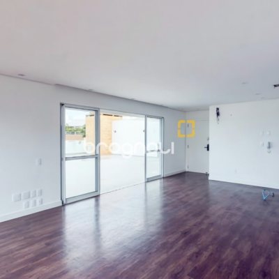 Cobertura com 223m², 3 quartos (sendo 1 suíte), 2 garagens, no bairro Campeche em Florianópolis