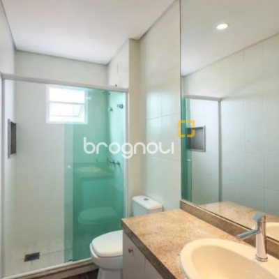 Cobertura com 223m², 3 quartos (sendo 1 suíte), 2 garagens, no bairro Campeche em Florianópolis