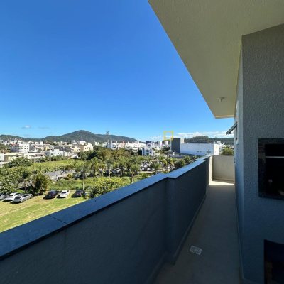 Apartamento com 63m², 2 quartos, 1 garagem, no bairro Ingleses em Florianópolis