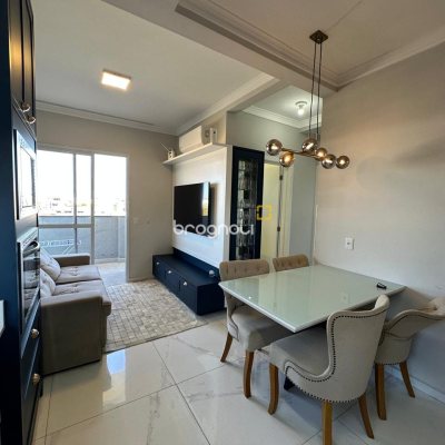 Apartamento com 63m², 2 quartos, 1 garagem, no bairro Ingleses em Florianópolis