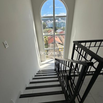 Apartamento com 63m², 2 quartos, 1 garagem, no bairro Ingleses em Florianópolis