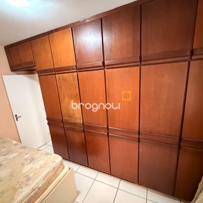 Apartamento com 87m², 3 quartos (sendo 1 suíte), 1 garagem, no bairro Balneário em Florianópolis