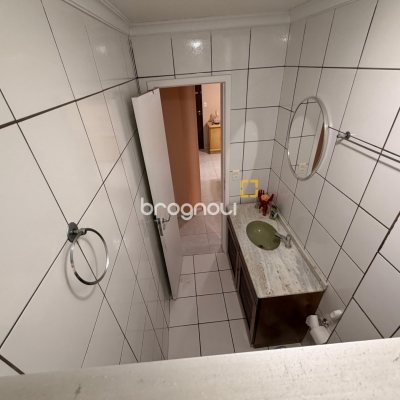 Apartamento com 87m², 3 quartos (sendo 1 suíte), 1 garagem, no bairro Balneário em Florianópolis