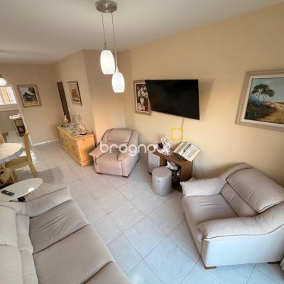 Apartamento com 87m², 3 quartos (sendo 1 suíte), 1 garagem, no bairro Balneário em Florianópolis