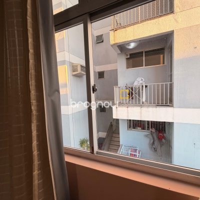 Apartamento com 87m², 3 quartos (sendo 1 suíte), 1 garagem, no bairro Balneário em Florianópolis