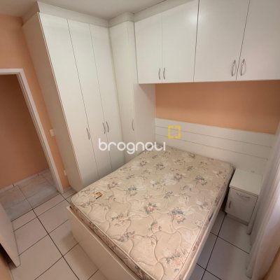 Apartamento com 87m², 3 quartos (sendo 1 suíte), 1 garagem, no bairro Balneário em Florianópolis