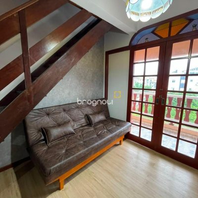 Cobertura com 156m², 4 quartos (sendo 1 suíte), 1 garagem, no bairro Canasvieiras em Florianópolis